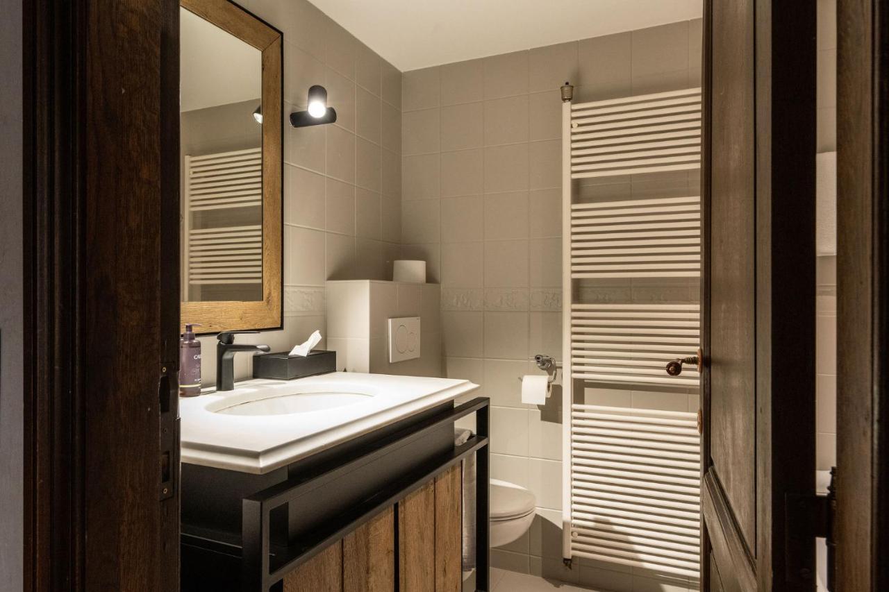 Hotel Lea - Maison Caerdinael ดูร์บี ภายนอก รูปภาพ