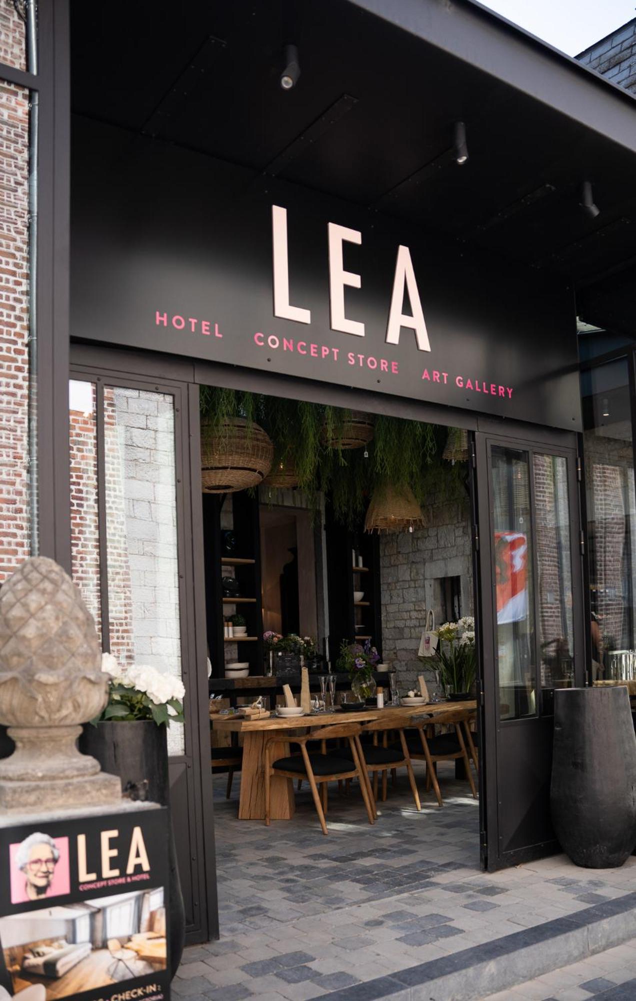 Hotel Lea - Maison Caerdinael ดูร์บี ภายนอก รูปภาพ